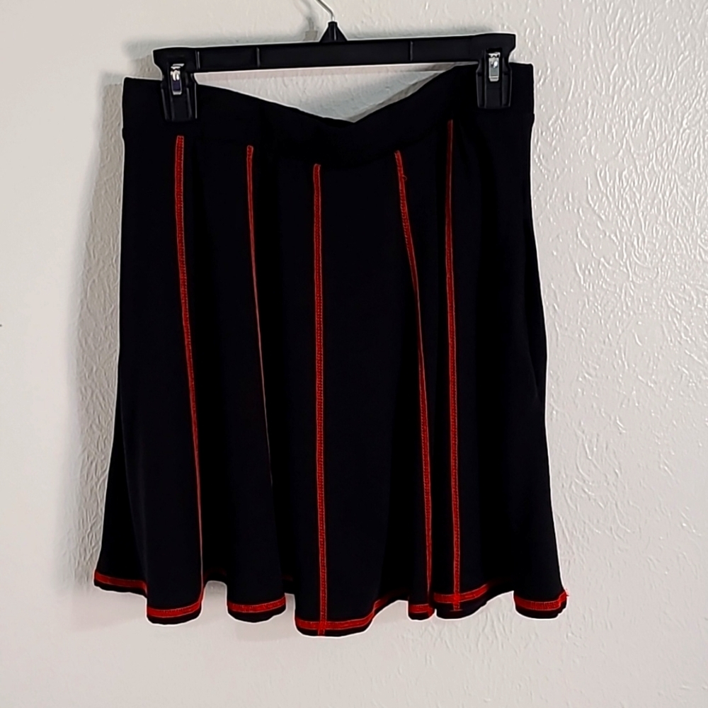 Hot Topic Black & Red Pleated Skater Mini Skirt, Size XL - Picture 6 of 7